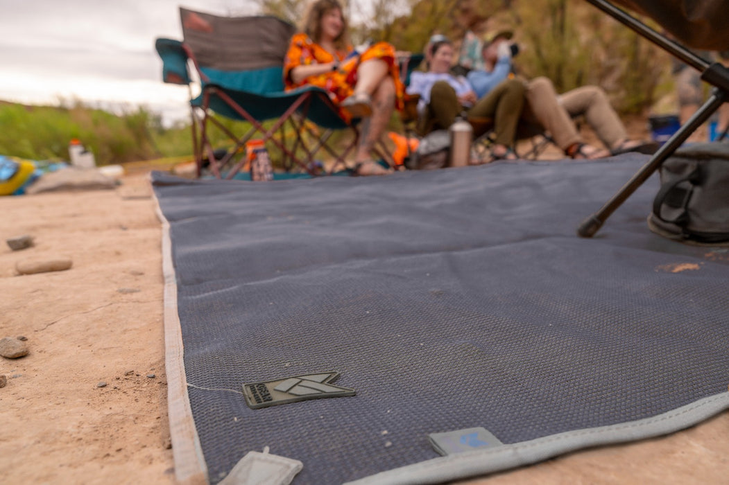 ORIGINAL SAND-FREE MAT - Boulder Grey